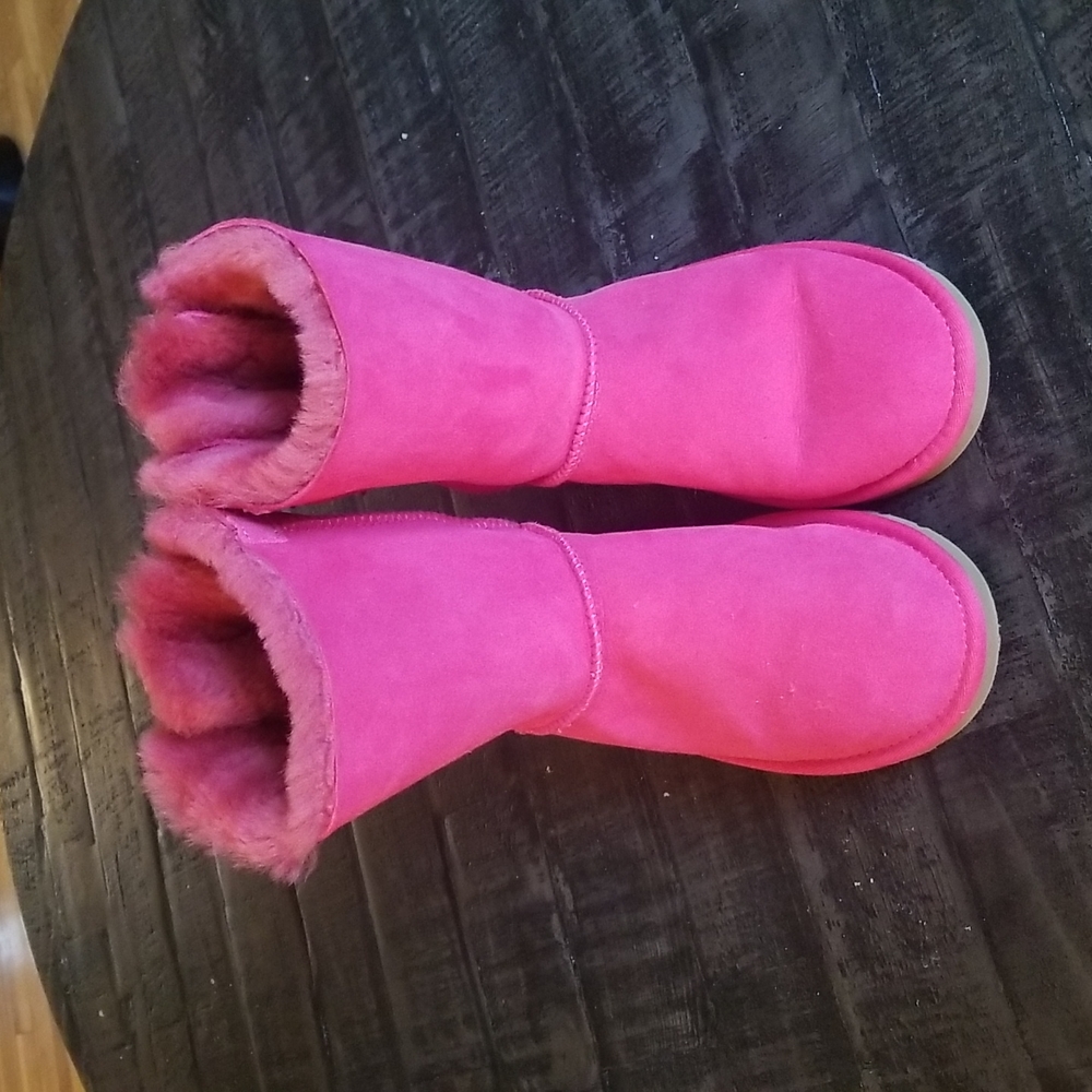 Ugg bailey bow boots
